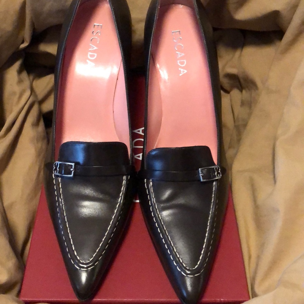 Escada Brown leather shoe